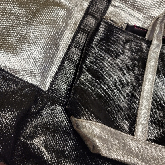 WoW Victoria's Secret Tote Bag Set NWT - Picture 10 of 15